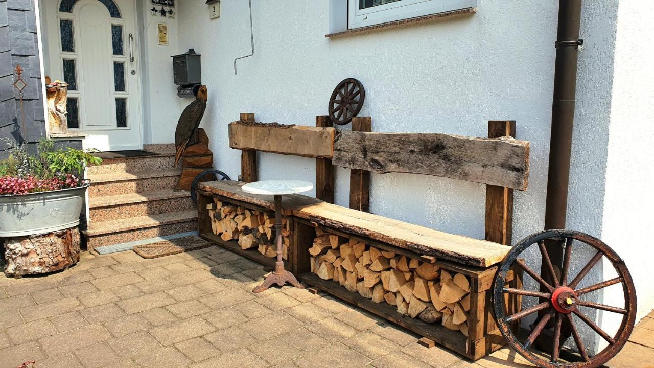 Frankes Lodge Apartment Mit Garten Und Pool, 6 Einzelbetten, Parkplatz Essen Esterno foto