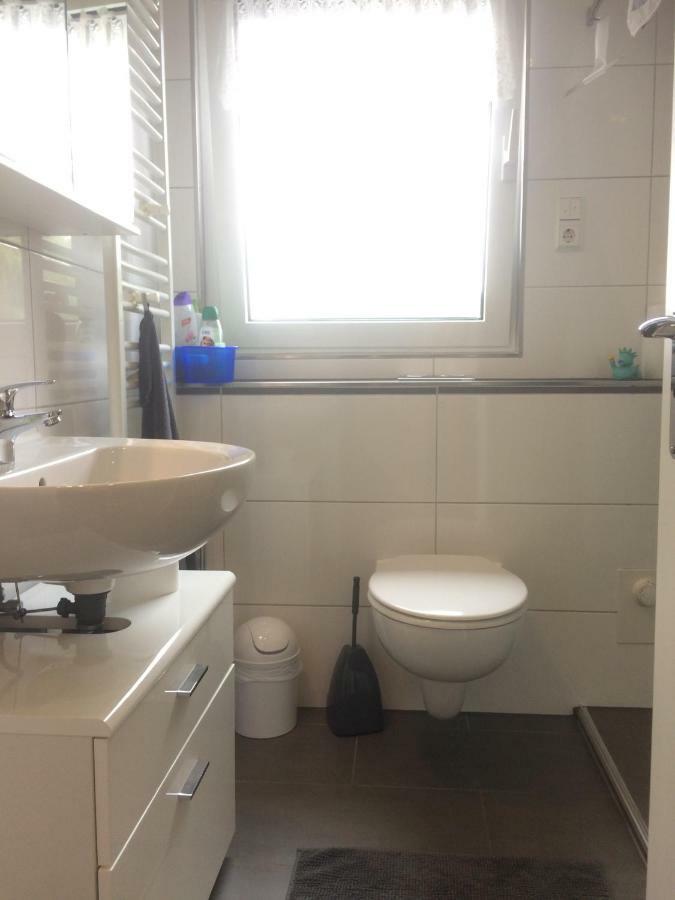 Frankes Lodge Apartment Mit Garten Und Pool, 6 Einzelbetten, Parkplatz Essen Esterno foto