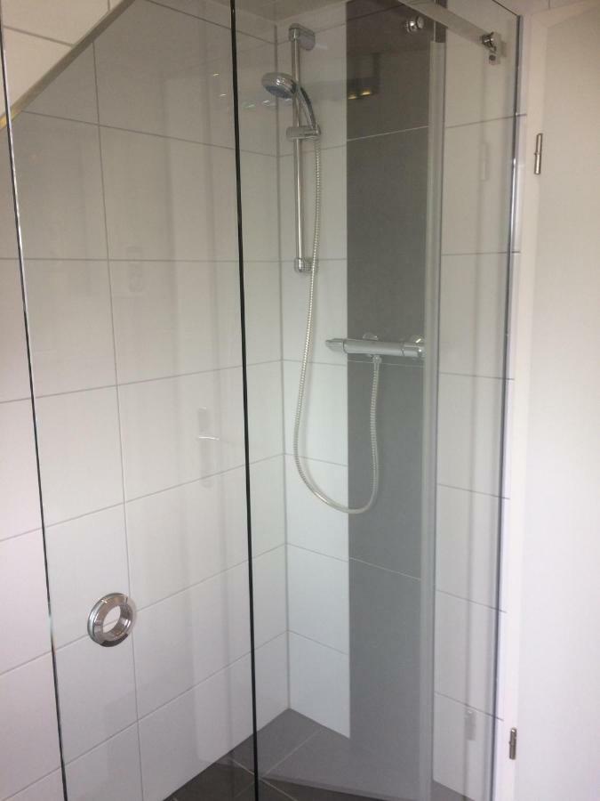 Frankes Lodge Apartment Mit Garten Und Pool, 6 Einzelbetten, Parkplatz Essen Esterno foto